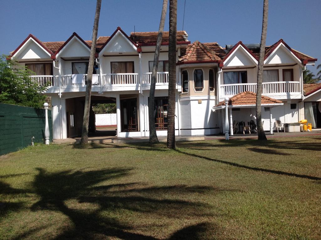 Ninnada Beach Hotel Маравила Экстерьер фото